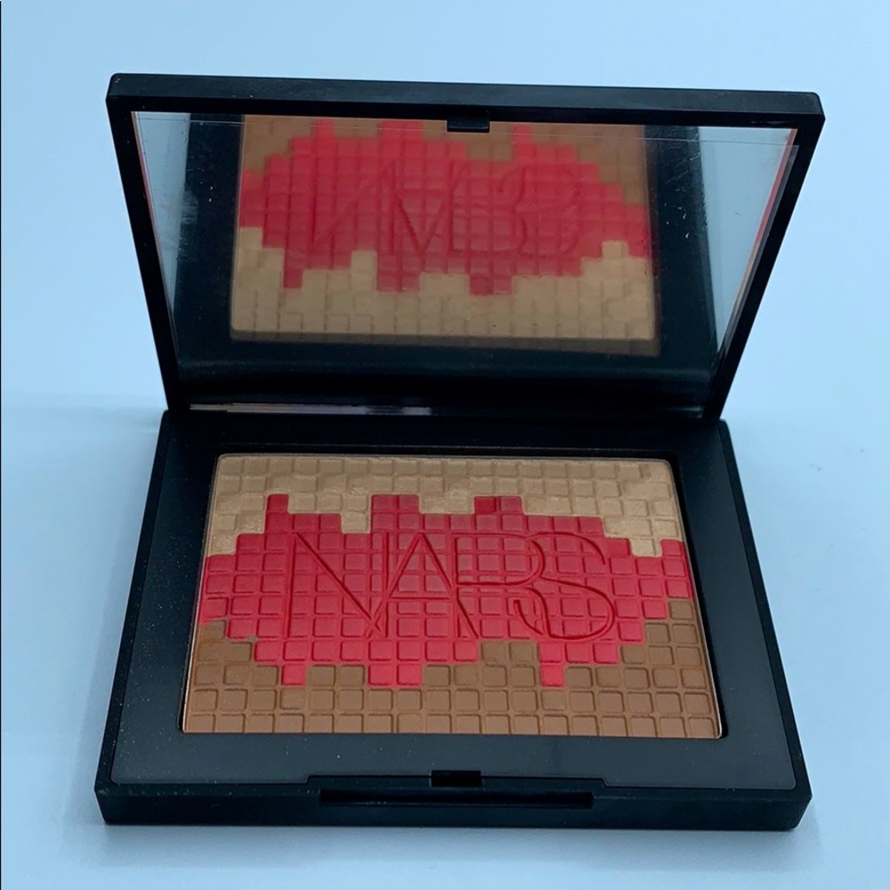 Nars Fireclay blush